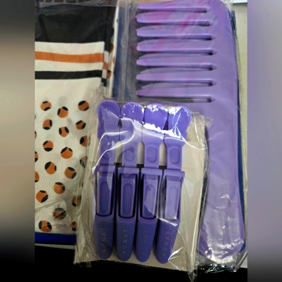 MONAT deluxe Scarf, Alligator clips + combs - Picture 2 of 6